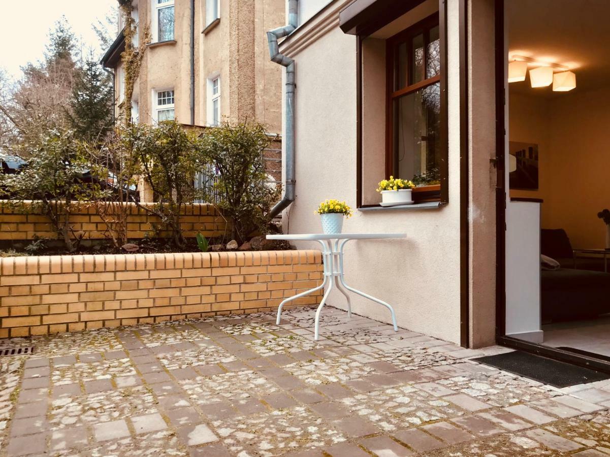 Apartamenty Aleksandry Apartament Przy Parku Świnoujście Exteriör bild